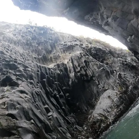 Antico Borgo - A Due Passi Dalle Gole Alcantara