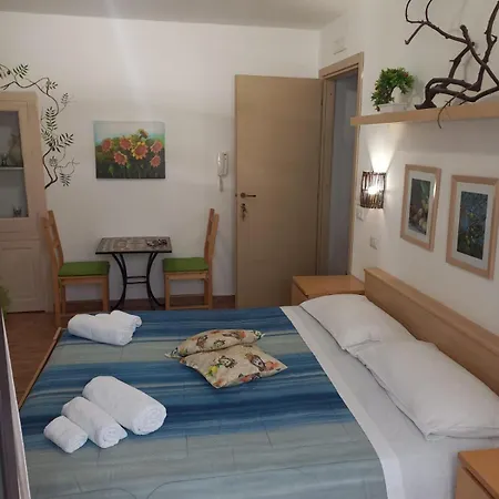 Διαμέρισμα Antico Borgo - A Due Passi Dalle Gole Alcantara Motta Camastra