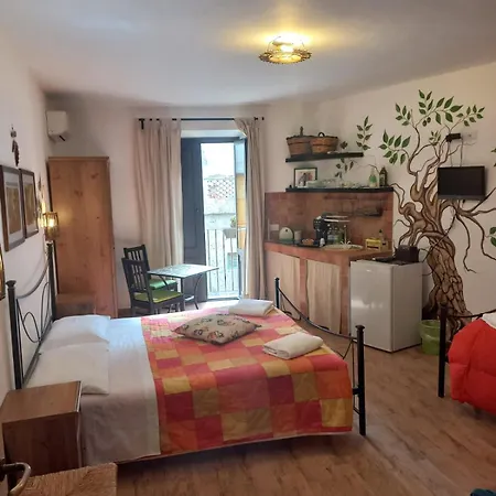 Antico Borgo - A Due Passi Dalle Gole Alcantara *