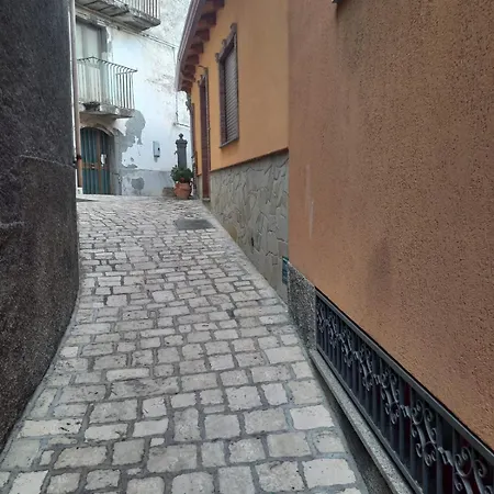 Διαμέρισμα Antico Borgo - A Due Passi Dalle Gole Alcantara Motta Camastra