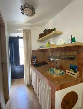 Antico Borgo - A Due Passi Dalle Gole Alcantara * Мотта-Камастра