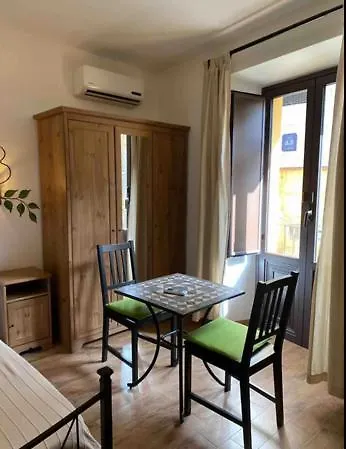 Antico Borgo - A Due Passi Dalle Gole Alcantara * Motta Camastra