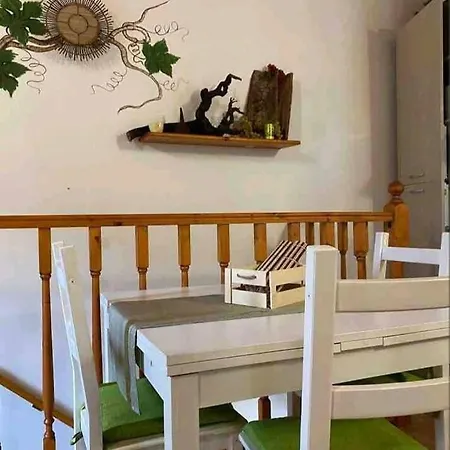 Antico Borgo - A Due Passi Dalle Gole Alcantara * Motta Camastra