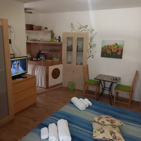 Antico Borgo - A Due Passi Dalle Gole Alcantara Апартаменты